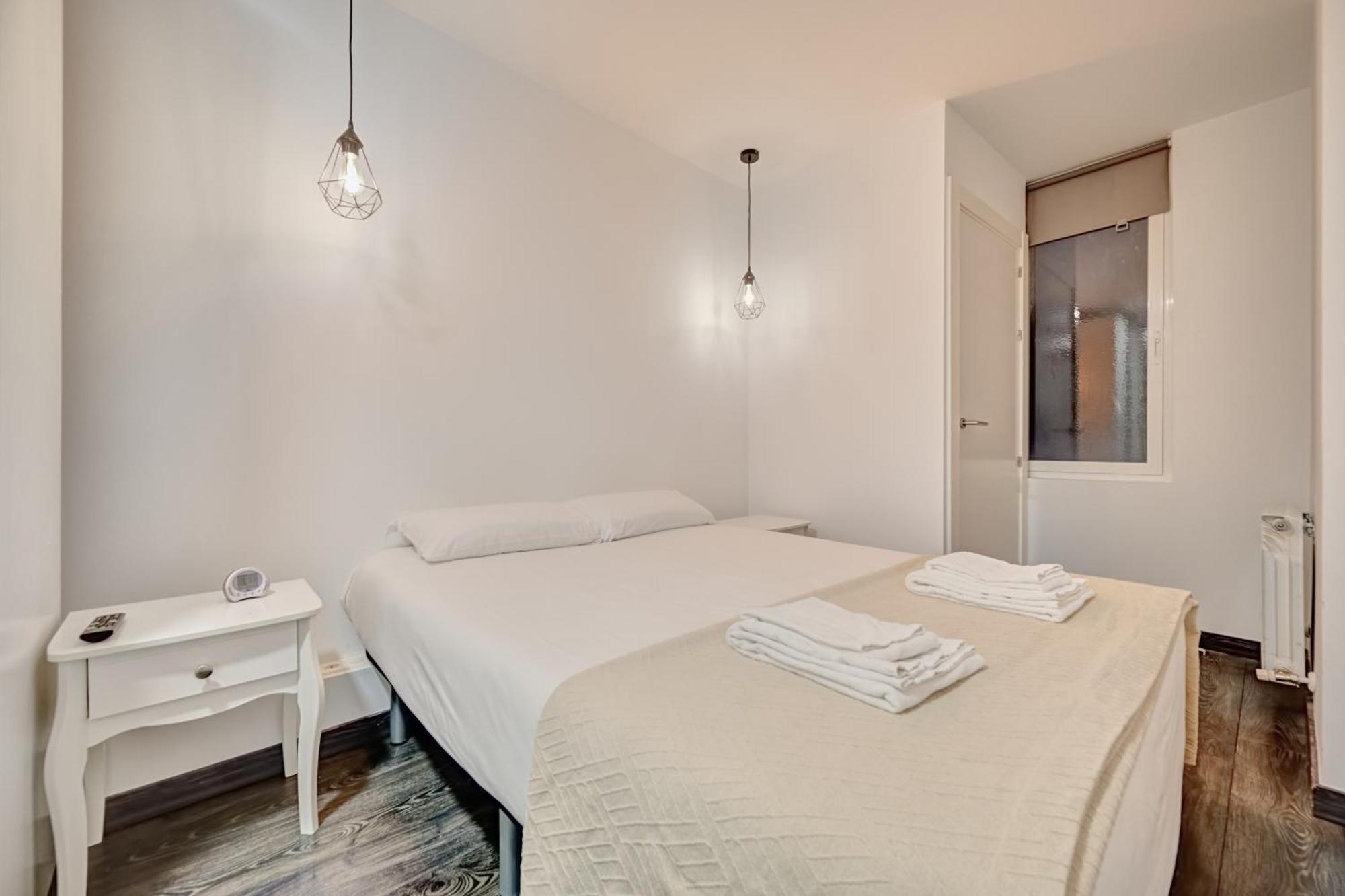 El Navarro Suite By Clabao Pamplona Exterior photo