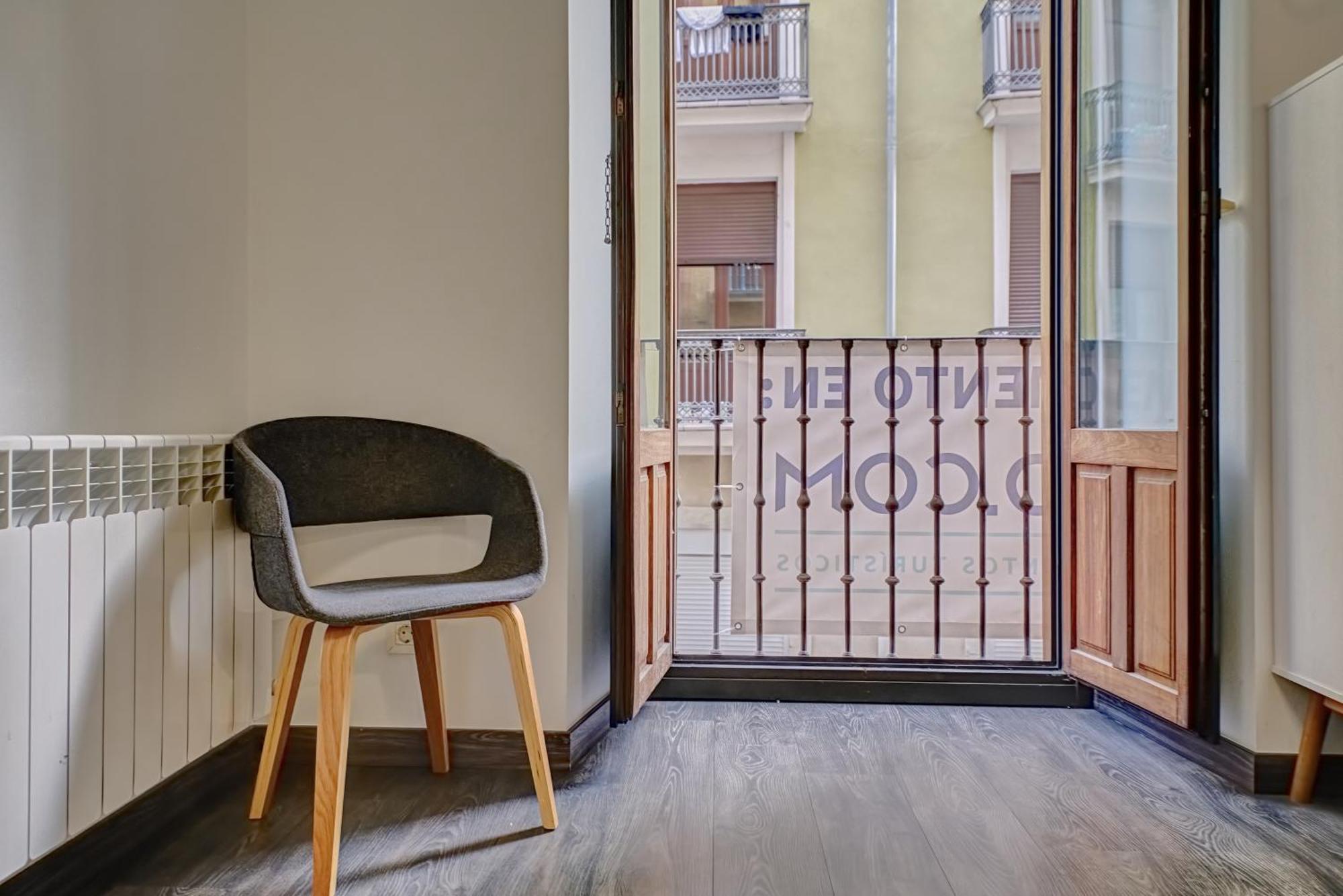 El Navarro Suite By Clabao Pamplona Exterior photo