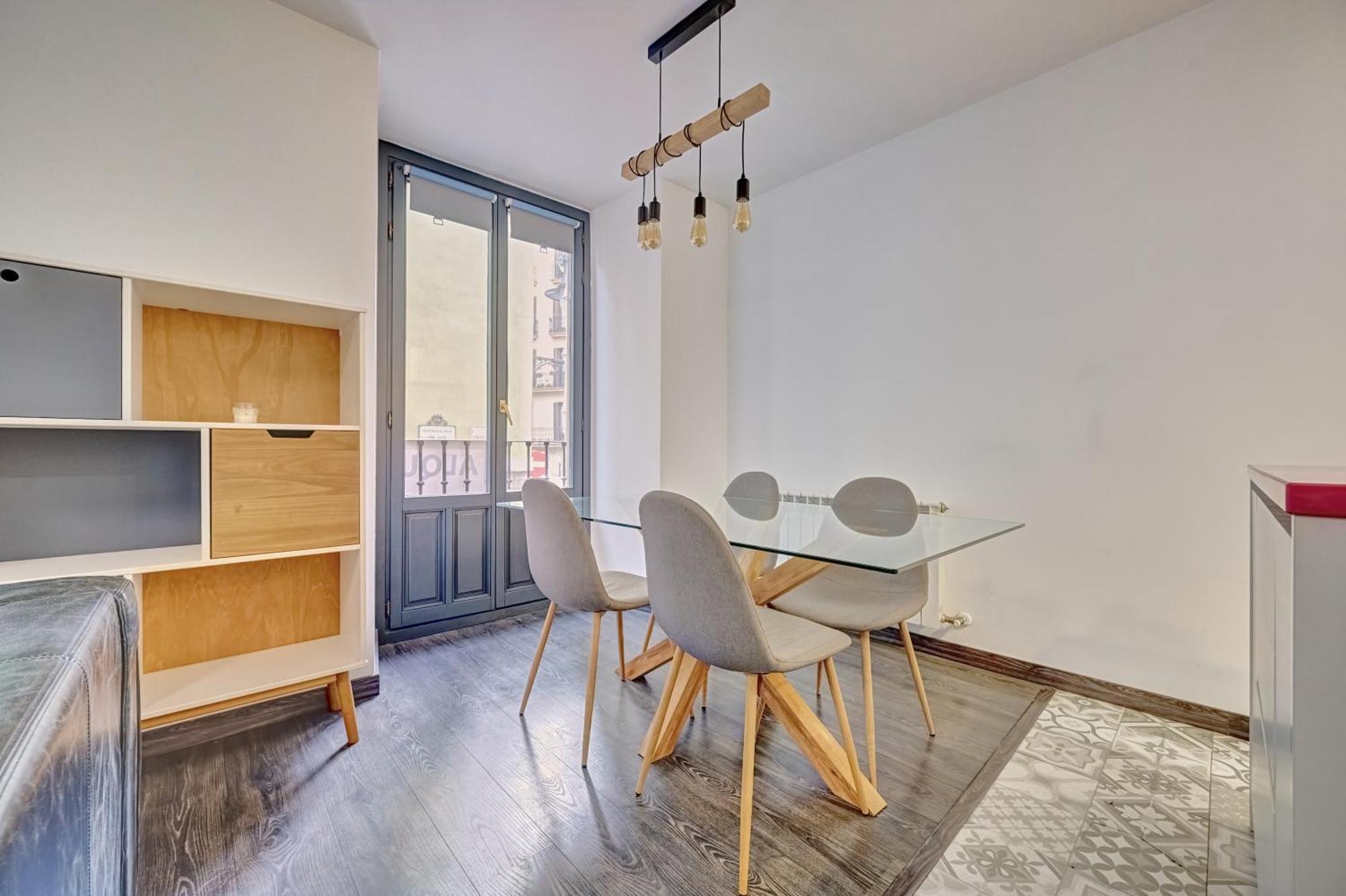 El Navarro Suite By Clabao Pamplona Exterior photo