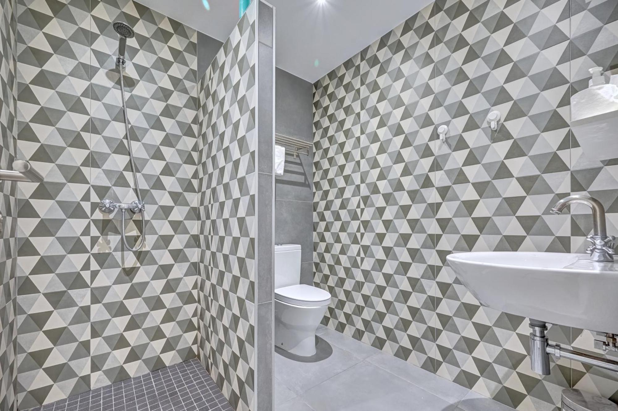 El Navarro Suite By Clabao Pamplona Exterior photo